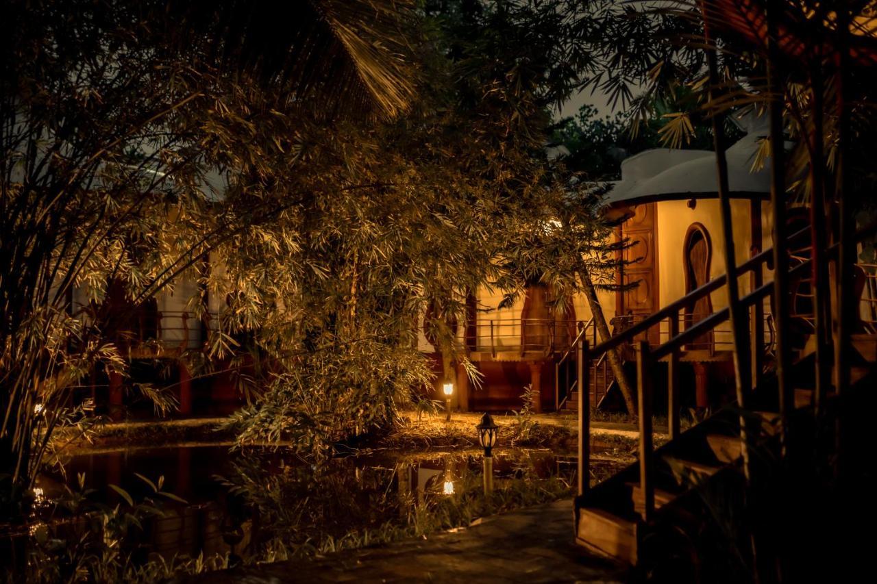 Eden Garden By Cliff Way Hotell Varkala Eksteriør bilde
